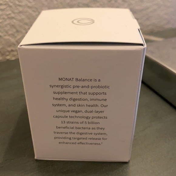 Monat Balance Probiotic - Picture 2 of 4